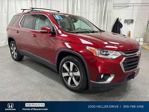 Used 2018 Chevrolet Traverse LT AWD/4WD image 2
