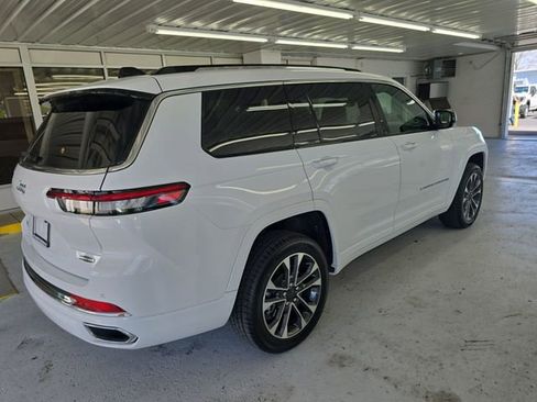 Used 2023 Jeep Grand Cherokee L Overland AWD/4WD image 6