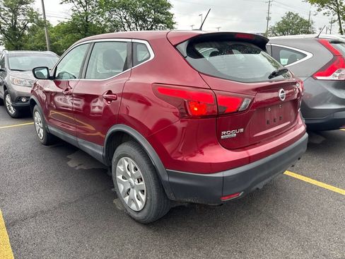 Used 2019 Nissan Rogue Sport S AWD/4WD image 4