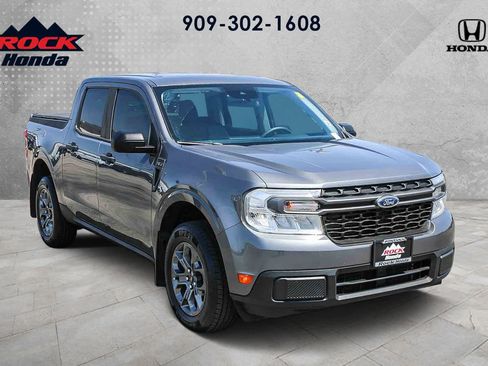 Used 2022 Ford Maverick XLT FWD image 3
