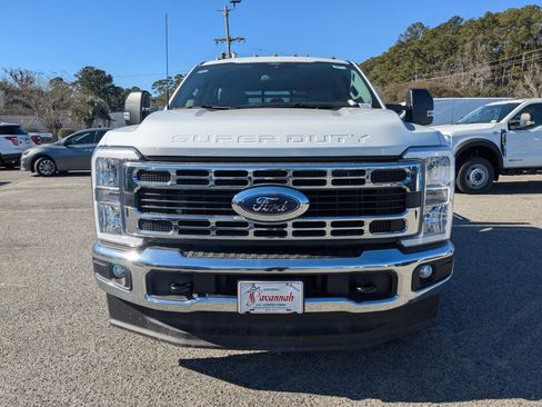 New 2025 Ford F350 XL w/ XL Chrome Package image 9