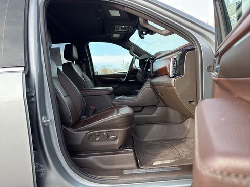 Used 2024 GMC Sierra 2500 Denali w/ Denali Reserve Package image 16