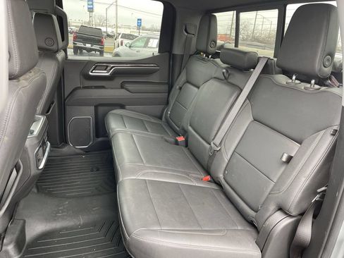 Used 2023 Chevrolet Silverado 1500 LTZ w/ LTZ Convenience Package II AWD/4WD image 21