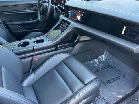 Certified 2023 Porsche Taycan RWD image 15