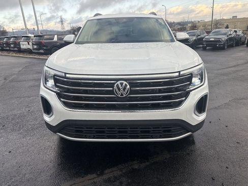 New 2026 Volkswagen Atlas SE AWD/4WD image 2