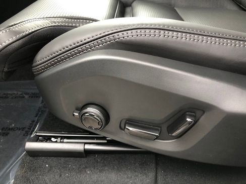 Used 2026 Volvo XC90 B5 Ultra w/ Protection Package Premier image 14