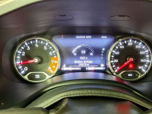 Used 2022 Jeep Renegade Latitude AWD/4WD image 14