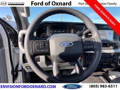 New 2025 Ford F250 XL w/ XL Chrome Package image 19