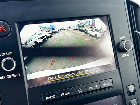 Used 2024 Subaru Crosstrek 2.0i image 13