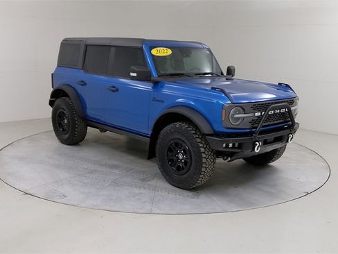 Used 2022 Ford Bronco Badlands image 10
