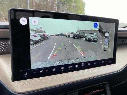 Certified 2025 Ford Maverick Lariat w/ 4K Tow Package image 28