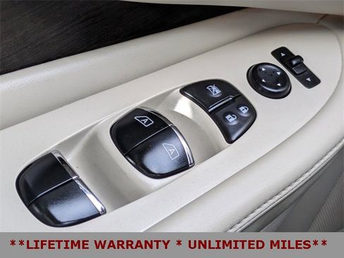 Used 2019 Nissan Murano Platinum w/ Cargo Package image 29