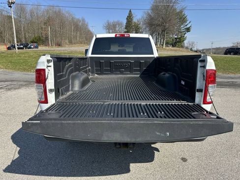Used 2024 RAM 3500 Big Horn AWD/4WD image 21