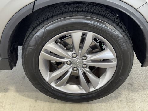 Used 2023 Acura MDX SH-AWD image 38