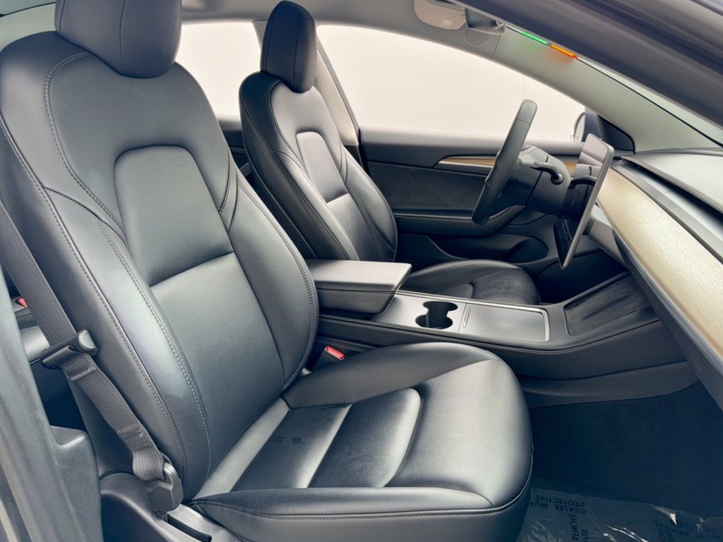 Used 2023 Tesla Model 3 Standard Range RWD image 30