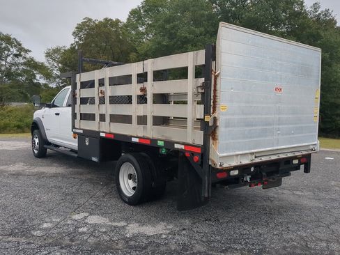 Used 2020 RAM 5500 Tradesman w/ Max Tow Package image 5