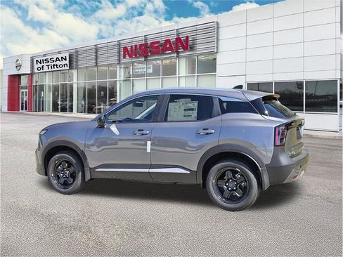 New 2026 Nissan Kicks SV w/ SV Premium Package FWD image 7