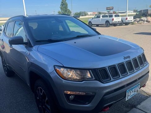 Used 2020 Jeep Compass Trailhawk AWD/4WD image 7