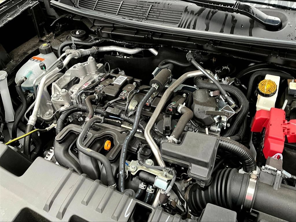 New 2026 Nissan Kicks SR w/ Cold Weather Package AWD/4WD image 34