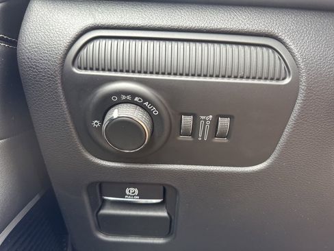 New 2026 Jeep Grand Wagoneer Limited AWD/4WD image 14