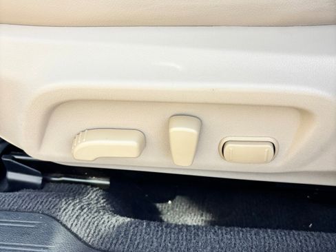 Used 2019 Subaru Outback 2.5i Limited image 16