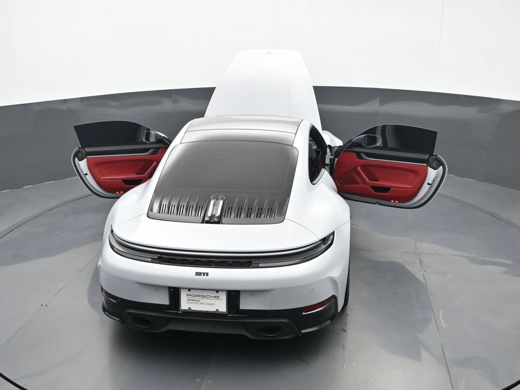 Certified 2025 Porsche 911 Carrera RWD image 23