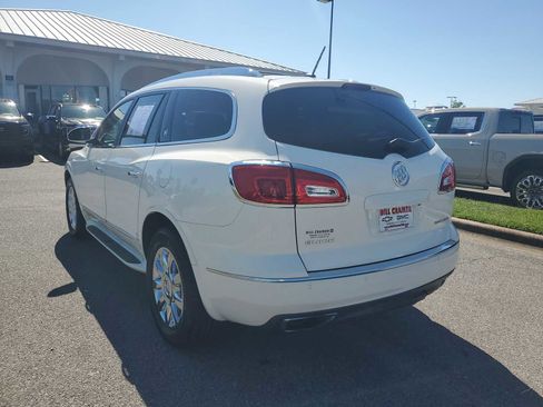Used 2013 Buick Enclave Premium image 3