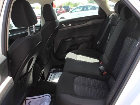 Used 2025 Kia K5 LXS FWD image 10