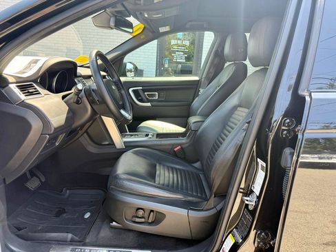 Used 2017 Land Rover Discovery Sport HSE Luxury AWD/4WD image 17