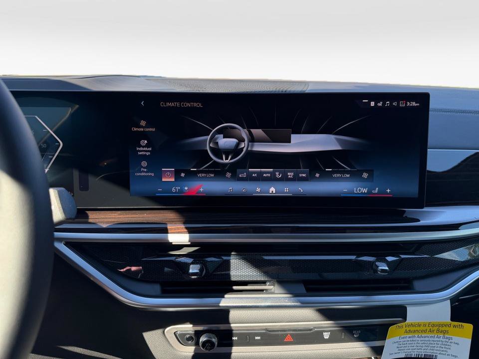 New 2027 BMW X7 xDrive40i AWD/4WD image 18