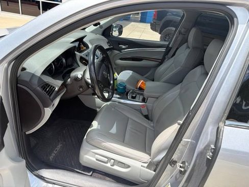 Used 2017 Acura MDX FWD image 11
