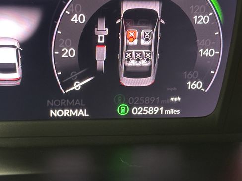 Used 2023 Honda Accord Touring image 12