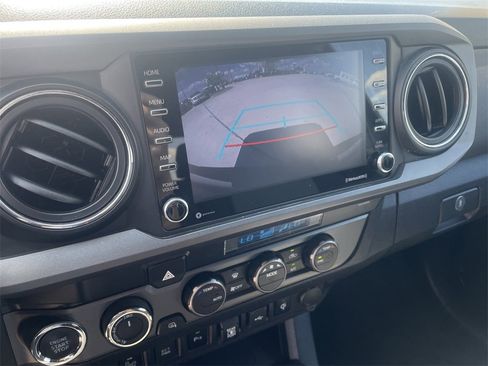 Used 2021 Toyota Tacoma TRD Sport image 20