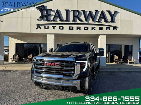 Used 2024 GMC Sierra 2500 SLT w/ SLT Premium Package image 1