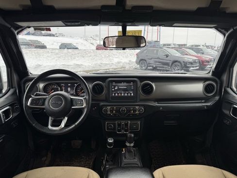 Used 2020 Jeep Gladiator Sport w/ Quick Order Package 24S image 12