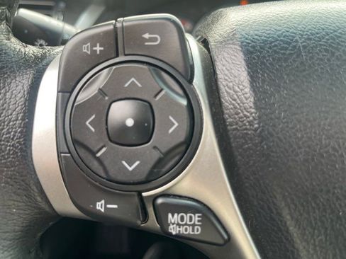 Used 2013 Toyota Camry SE image 18