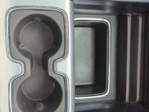 Used 2018 GMC Sierra 1500 SLT image 14