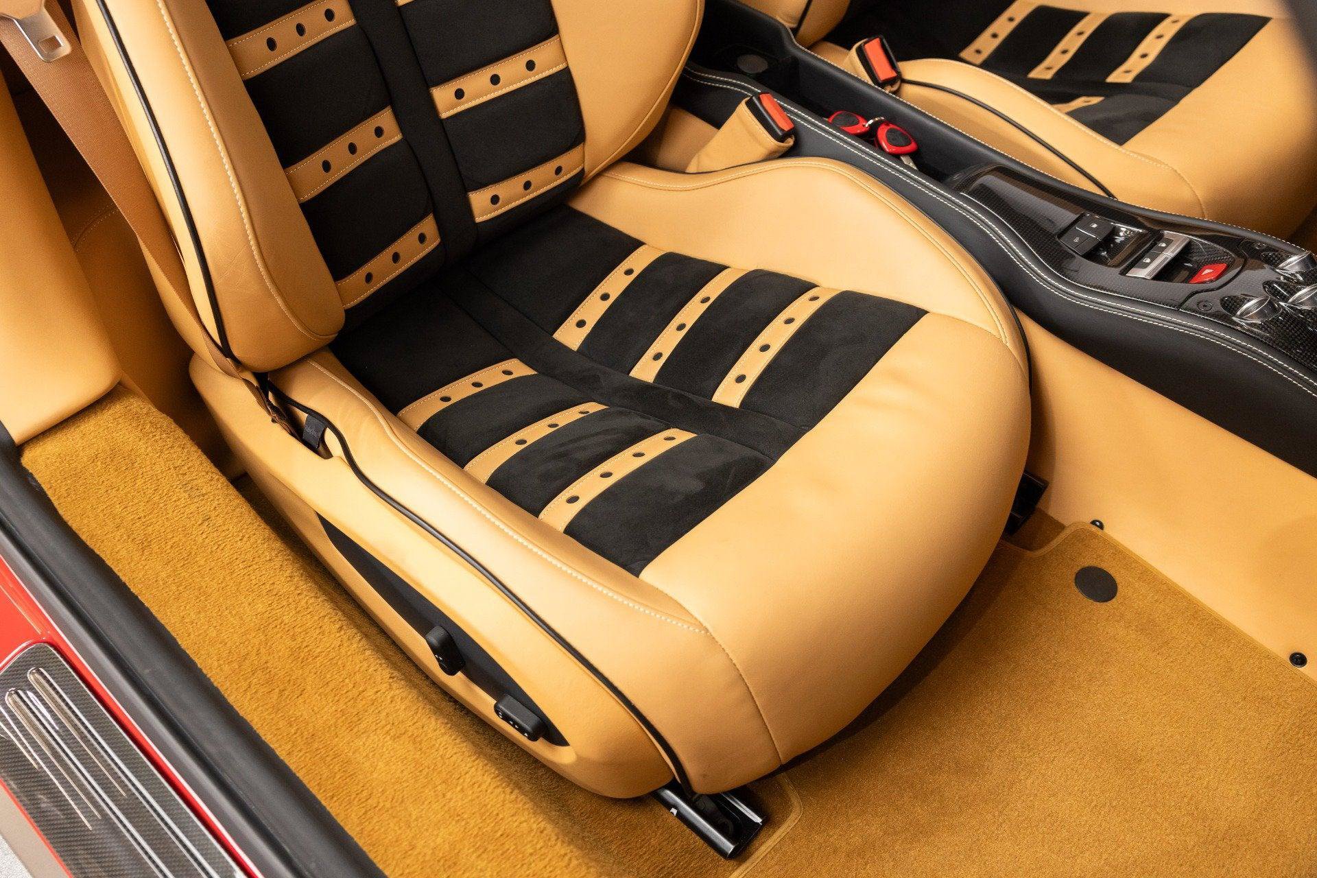 Certified 2013 Ferrari 458 Spider RWD image 80