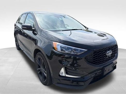 Used 2024 Ford Edge ST w/ Equipment Group 401A AWD/4WD image 2