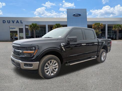New 2026 Ford F150 XLT w/ XLT Chrome Appearance Package image 8