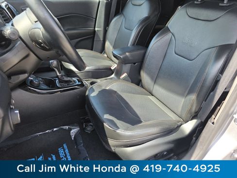 Used 2020 Jeep Compass Limited w/ Safety & Security Group AWD/4WD image 23