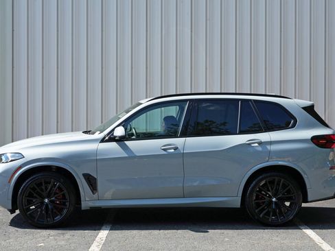 Used 2024 BMW X5 sDrive40i w/ M Sport Package RWD image 55