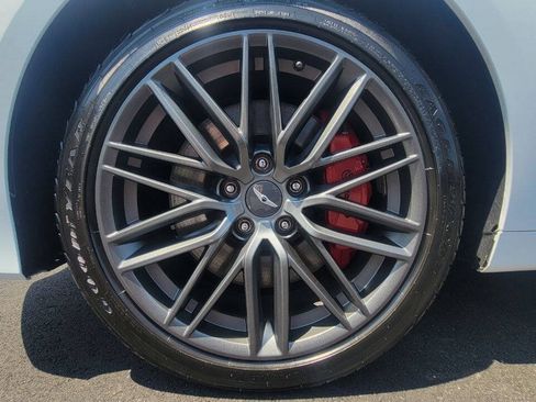 Used 2019 Genesis G70 3.3T Advanced w/ Prestige Package AWD/4WD image 32