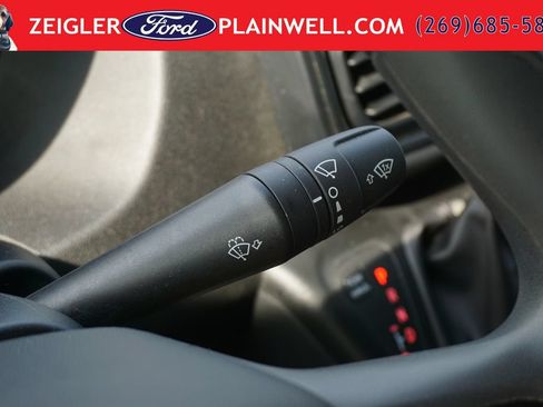 Used 2025 RAM ProMaster 2500 w/ U-Haul Equipment Group FWD image 25