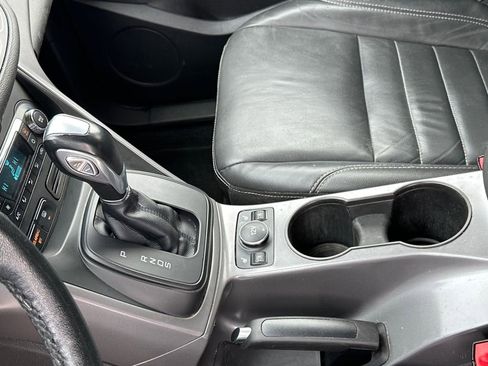 Used 2016 Ford Escape SE w/ SE Leather Comfort Package image 16