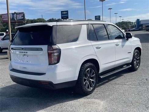 Used 2021 Chevrolet Tahoe Z71 w/ Z71 Off-Road Package image 3