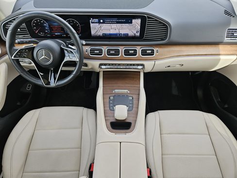 Used 2024 Mercedes-Benz GLE 350 4MATIC image 26