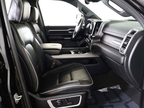 Used 2024 RAM 1500 Laramie image 31