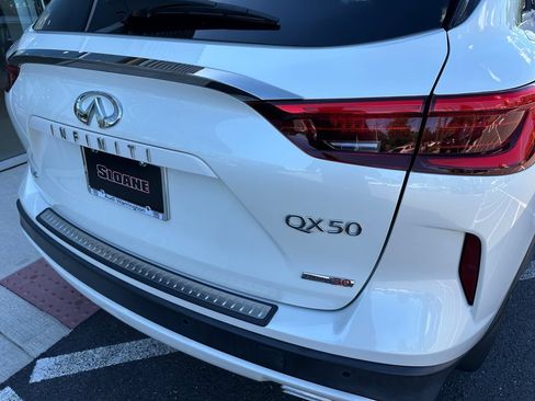 Used 2020 INFINITI QX50 Essential w/ Edition 30 Package AWD/4WD image 29
