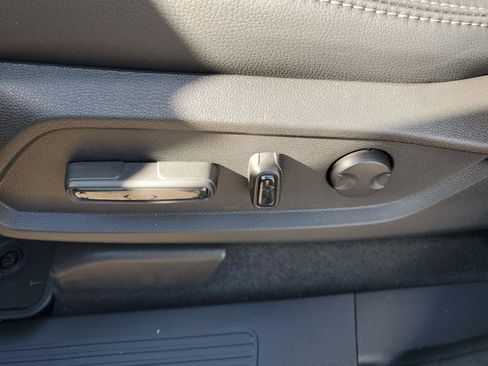 New 2025 Honda Pilot EX-L image 13